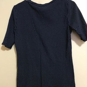 Scoop neck navy and white polka dot tee